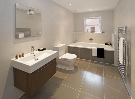 Why Ceramic Tiles are Ideal for Bathrooms