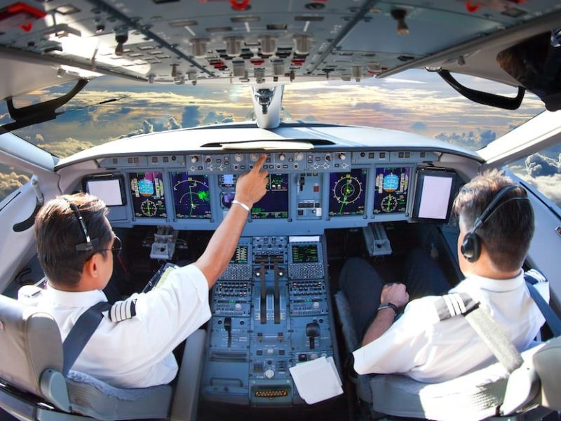 THE ROLE TAKING ONLINE AVIATION COURSES PLAY