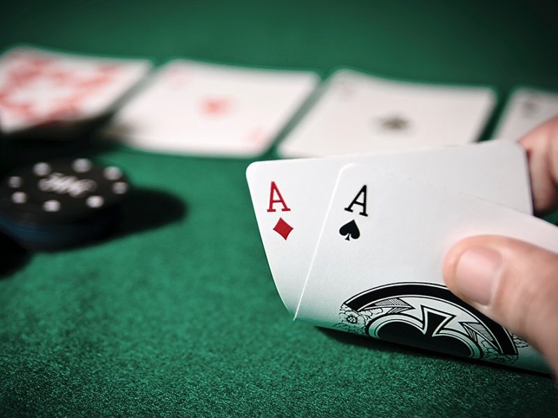 How to get the most out of online poker tournaments